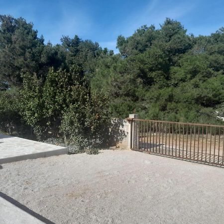 Caliente Apartments Vir B Екстериор снимка